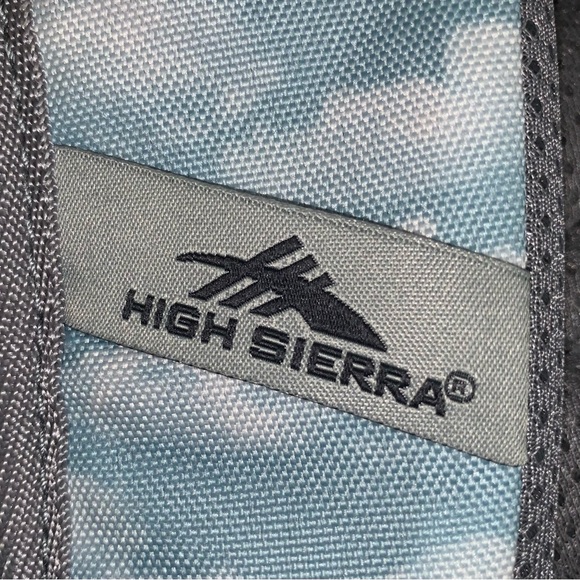 High Sierra Outburst 2.0 Clouds Backpack-NWT - Picture 10 of 12